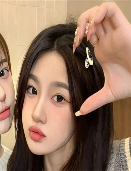 无心法师3第三部在线播放_苏熙凌久泽小说免费_老师用脚踢孩子并揪进教室