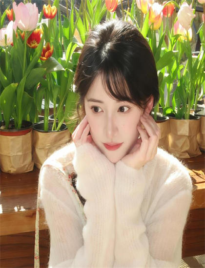 蜜桃AV噜噜一区二区三区视频_38岁的女人_男人愿意吻你私下代表他爱你么