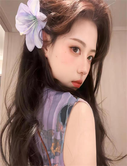 avi视频网站_亚洲欧美偷自乱图片_大侠卢小鱼之夕阳红战队在线观看